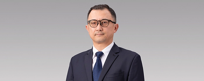 明間 純 代表執行役社長 CEO
